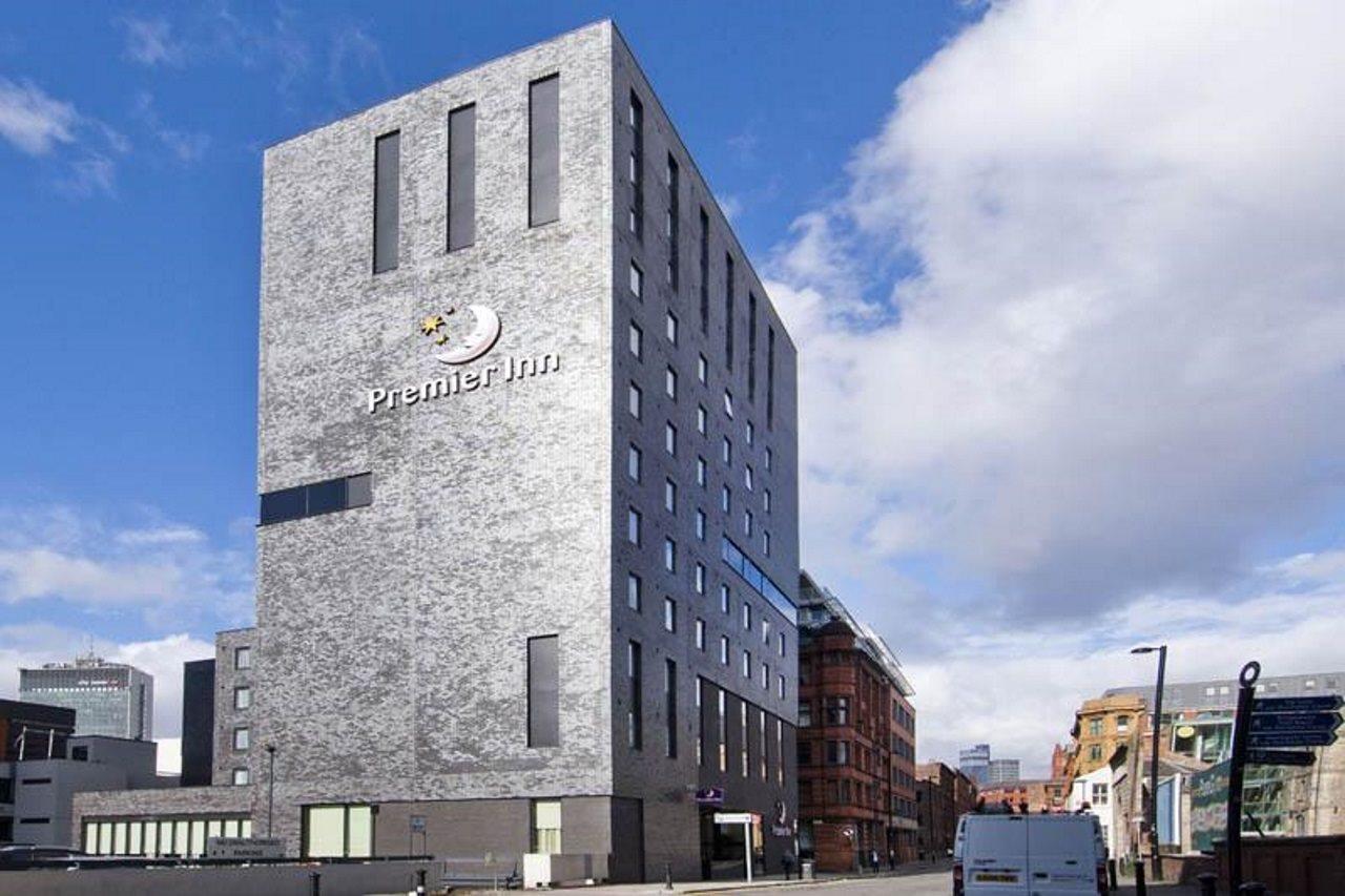 Premier Inn Manchester City Экстерьер фото